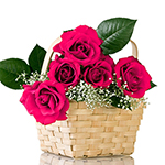 Cosulet cu 5 trandafiri roz